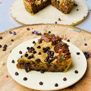 giant cookie cake nutella filled cookie cake